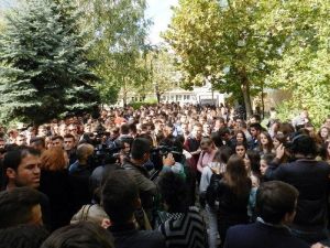 Kosova’da Öğrenci Protestoları Durmuyor