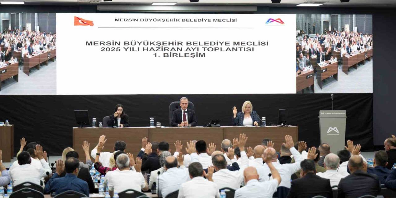 Seçer: "Mersin’de Barış Ve Hoşgörü İklimini Hep Birlikte Yaşatmaya Devam Edeceğiz"
