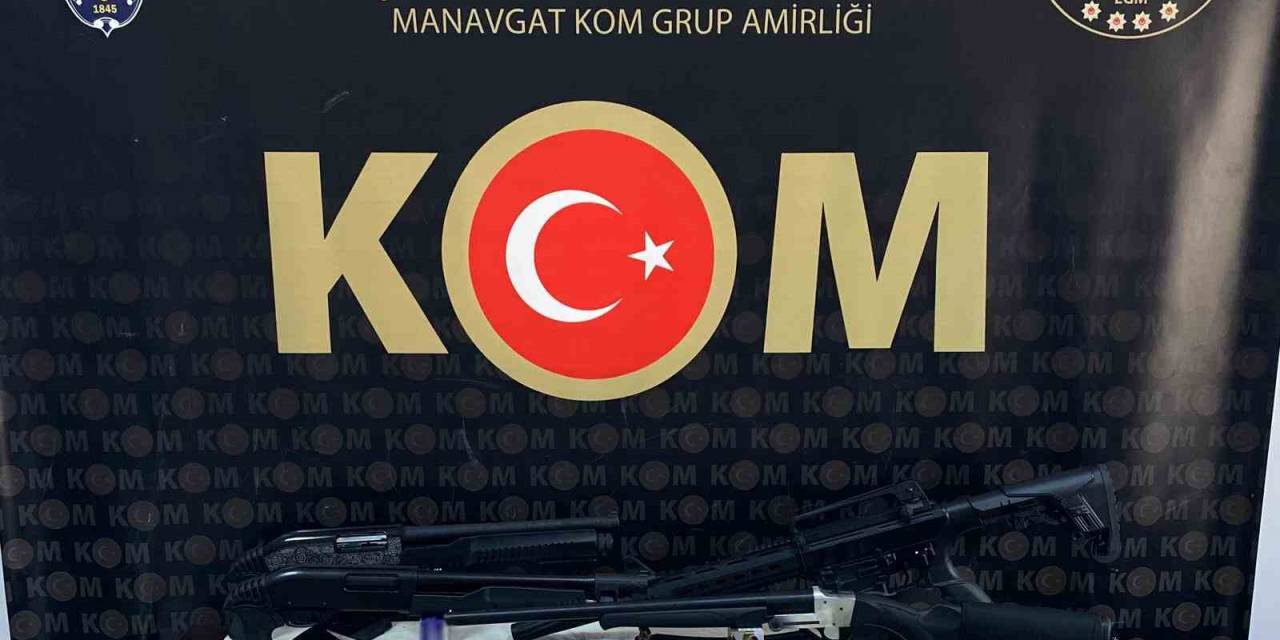 Antalya’da Son Bir Haftada 33 Şüpheli Yakalandı, Çok Sayıda Silah Ve Kaçak Ürün Ele Geçirildi
