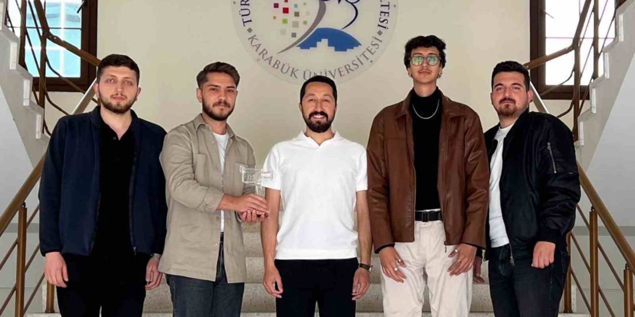 Cam Adam Belgeseli "Etkileyici Senaryo Ödülü" Aldı