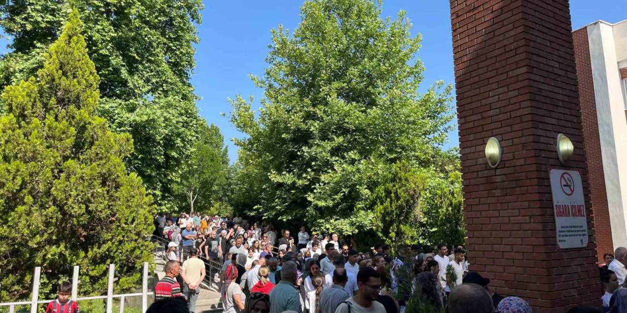 Isparta’da Yks’nin İkinci Oturumu Ayt Heyecanı Sona Erdi