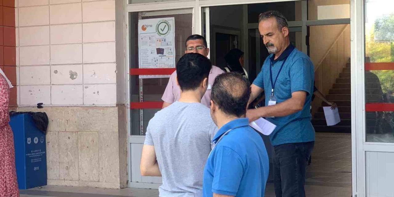 Karaman’da Yks’nin İkinci Oturumu Ayt Başladı