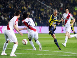 Derbi Öncesi Fener'e Gazi Morali VİDEO