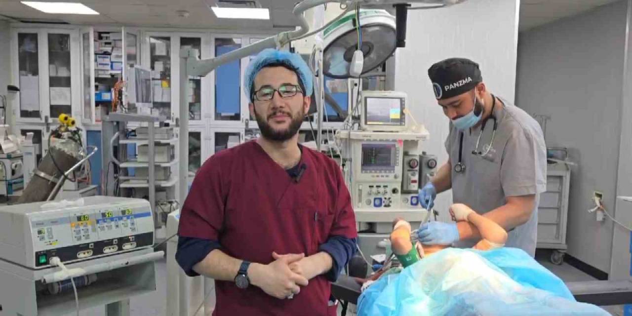 Gazze’ye Gönüllü Giden Türk Doktor: "İsrail, Oradaki Hayatı Bitirmek, Yaralıların Ölmesini Hızlandırmak İçin Hastanelere Saldırıyor"