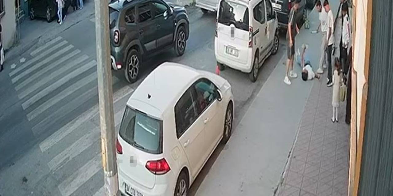 Arnavutköy’de Bir Gence Sokak Ortasında Sopalı Saldırı