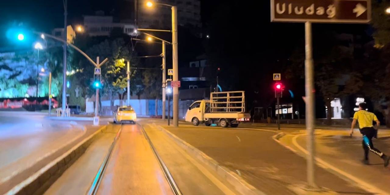 Bu Sefer Alkollü Değil, Aranan Şahıs Kaçmaya Çalıştı..