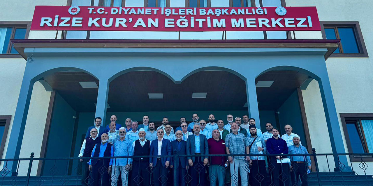 Rize Müftülüğü Kur’an Kursları İçin İstişare Toplantısı Düzenledi