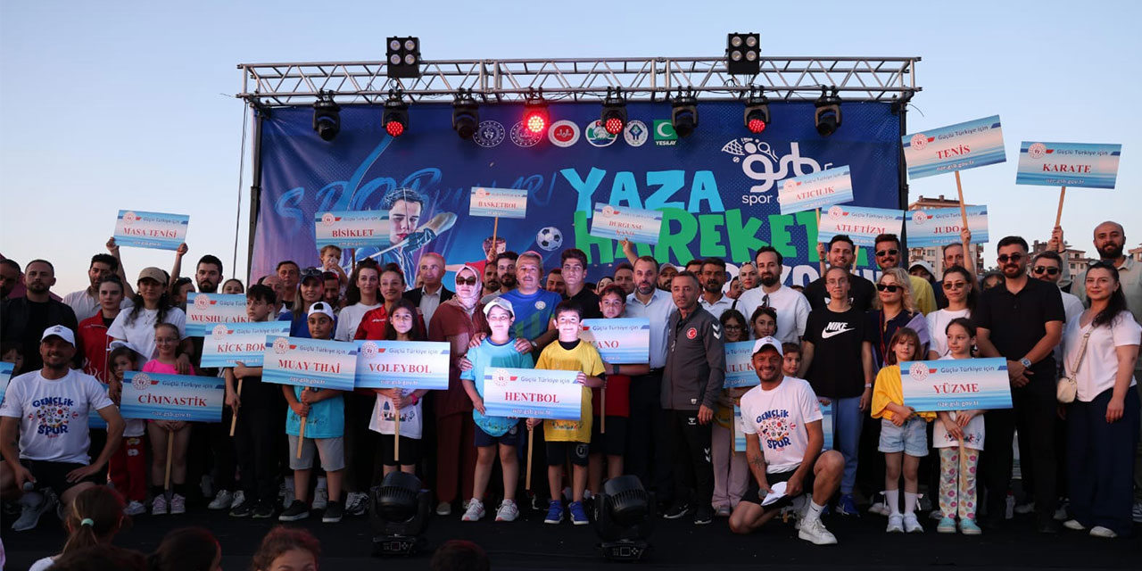 Rize'de Yaz Spor Okulları Törenle Başladı: 30 Branşta Ücretsiz Eğitim