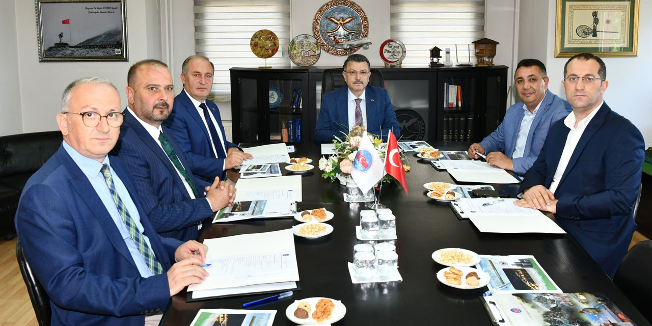 Başkan Genç: “Vatandaşlarımızın memnuniyeti için sahadayız”