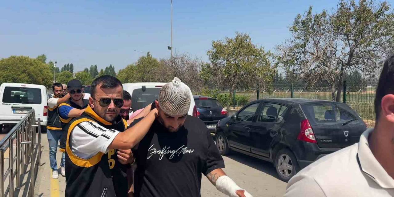 Adana’da Muhtarı Darbeden Şüpheliler Tutuklandı