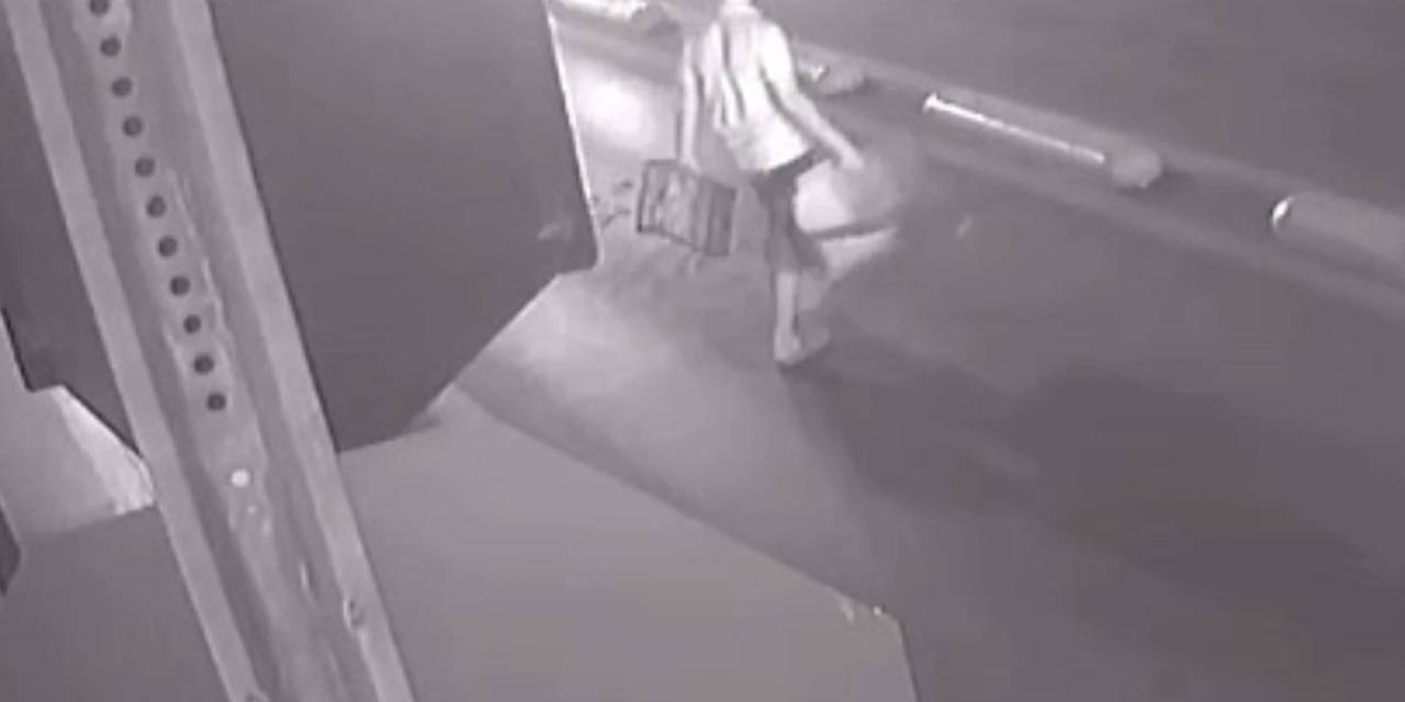 Boşanmak İsteyen Karısının Aracını Kundakladı