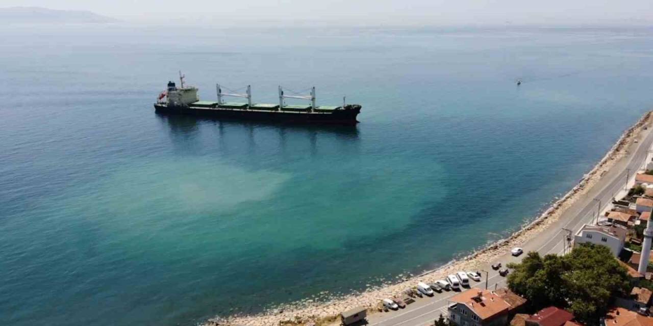 Tekirdağ’da Karaya Oturan Yük Gemisi 4 Gün Sonra Kurtarıldı