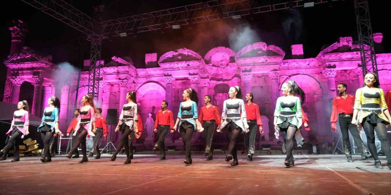 Sagalassos’ta Tarih Ve Sanat Buluştu, Antik Kentte İlk Gece Gösterisi Yapıldı