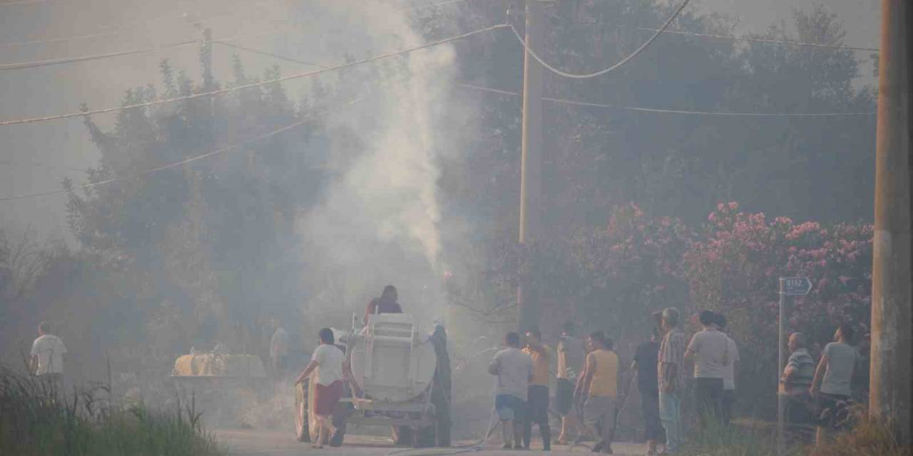Antalya’da İki Noktada Çıkan Orman Yangını Kontrol Altına Alındı