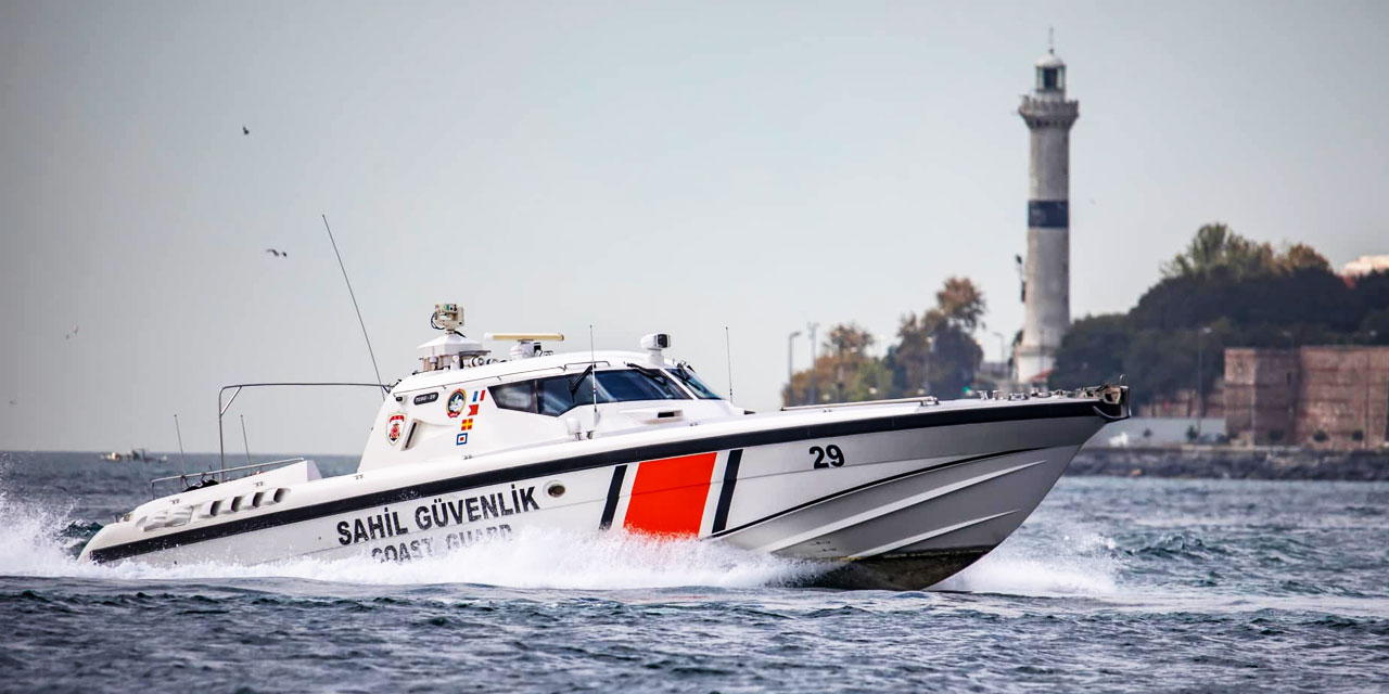 Sahil Güvenlik Botu KB-29, Kabotaj Bayramı'nda Rize'de halkın ziyaretine açılacak