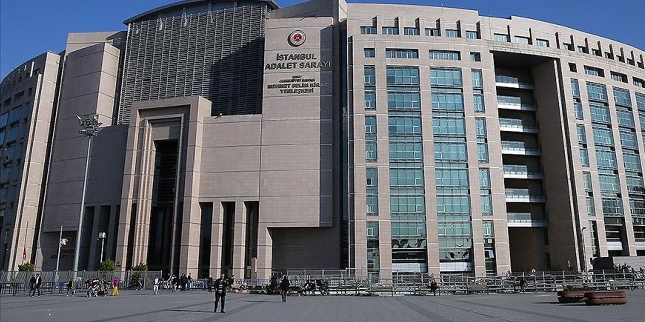 Hazreti Muhammed'in karikatür çizimini yayımlayan dergiye ilişkin soruşturmada 4 gözaltı kararı