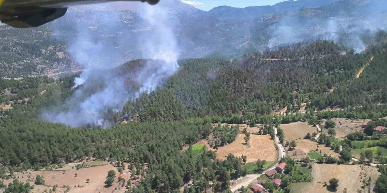 Isparta’daki Orman Yangınında 20 Hektar Alan Zarar Gördü