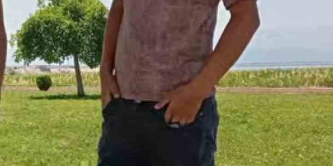 Gölette Boğulmak Üzereyken Kurtarılan Genç, Hastanede Hayatını Kaybetti