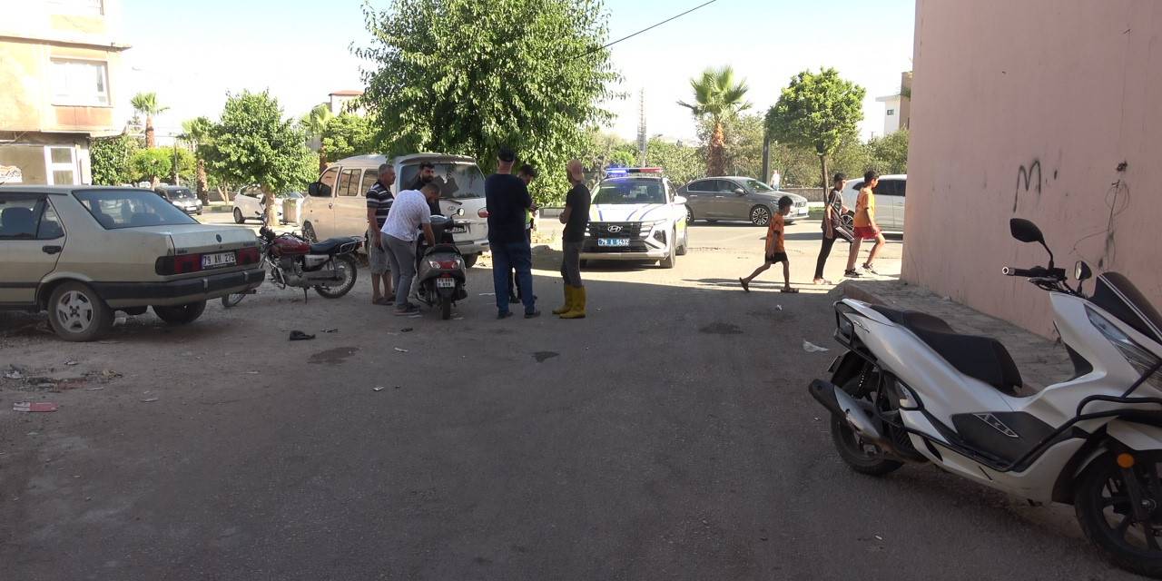 Kilis’te İki Motosiklet Çarpıştı: 3 Yaralı