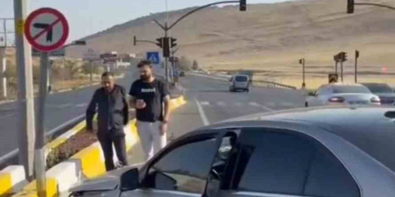 Mardin’de Trafik Kazası: 2 Yaralı