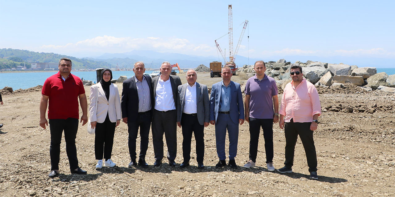 Rize Milletvekili Mertoğlu: "İyidere Lojistik Limanı Karadeniz Ticaretine Büyük Katkı Sağlayacak"
