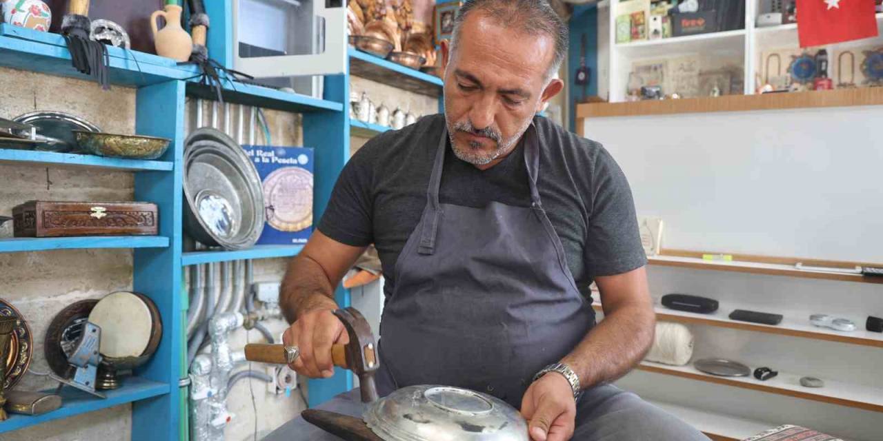 Kırşehirli Esnaf İle Belediye Arasında ’zanaatkarlar Çarşısı’ Gerginliği