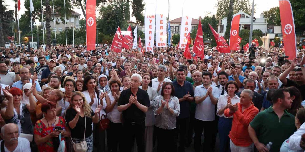 Antalya’da Muhittin Böcek’e Destek Mitingi