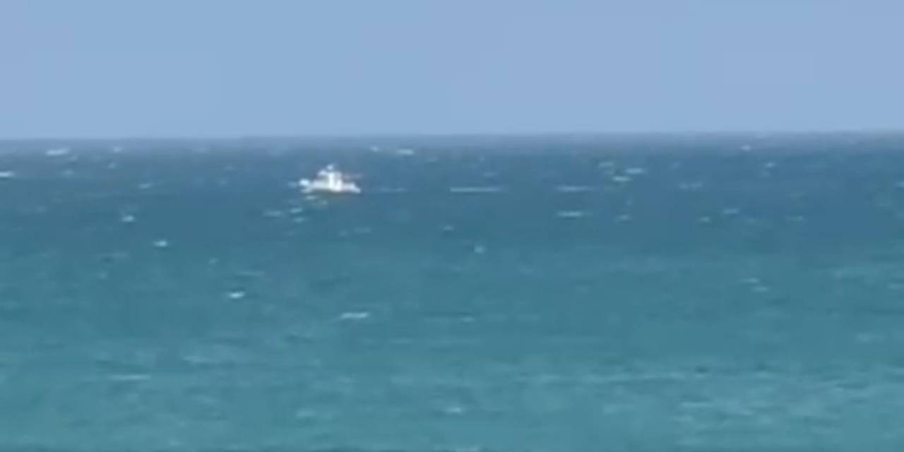 Sinop’ta Kano İle Sürüklendikleri Denizin Ortasında Mahsur Kalan 2 Genç Kurtarıldı