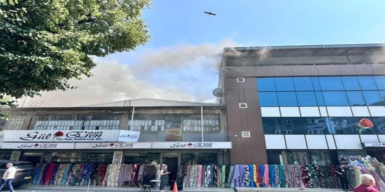 Bursa’da Tekstil Atölyesinin Çatı Katında Yangın