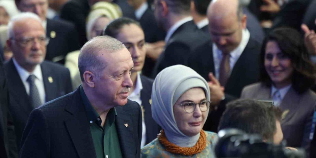 Emine Erdoğan’dan Ak Parti 32. İstişare Ve Değerlendirme Toplantısı’na İlişkin Paylaşım