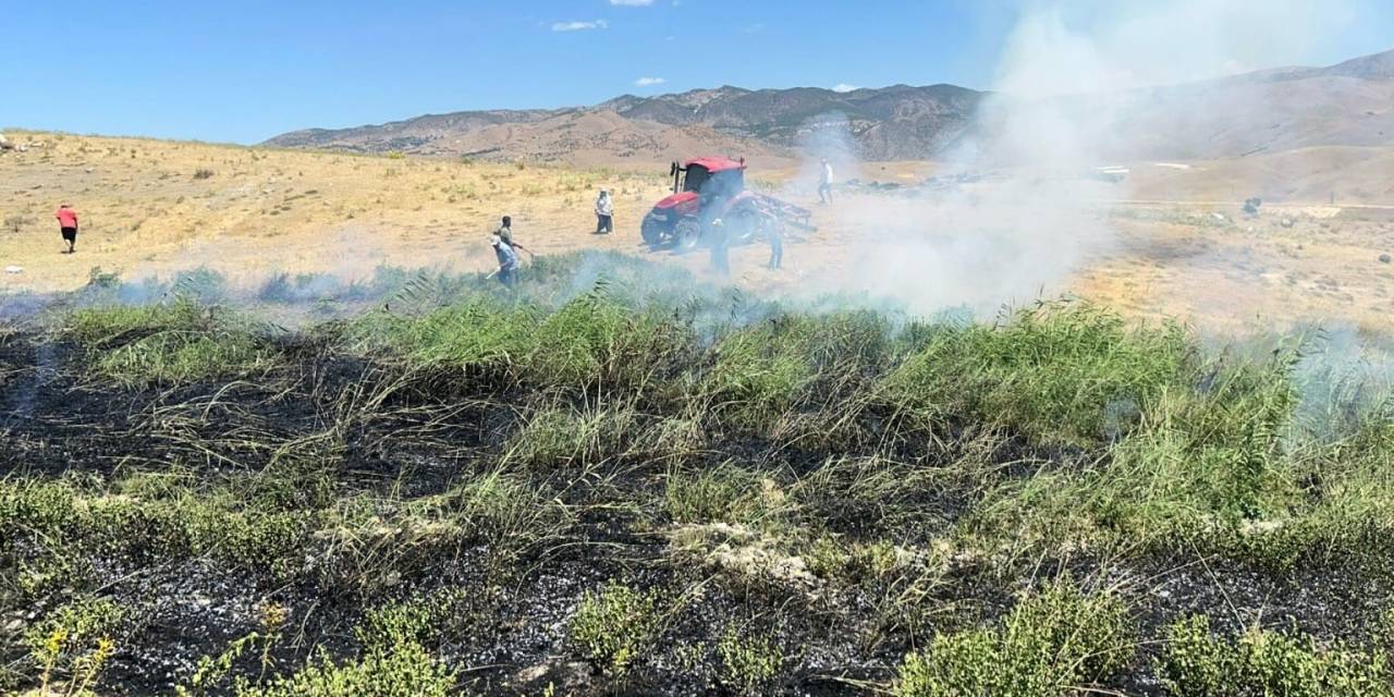 Tunceli’de 2 Biçerdöver Yandı