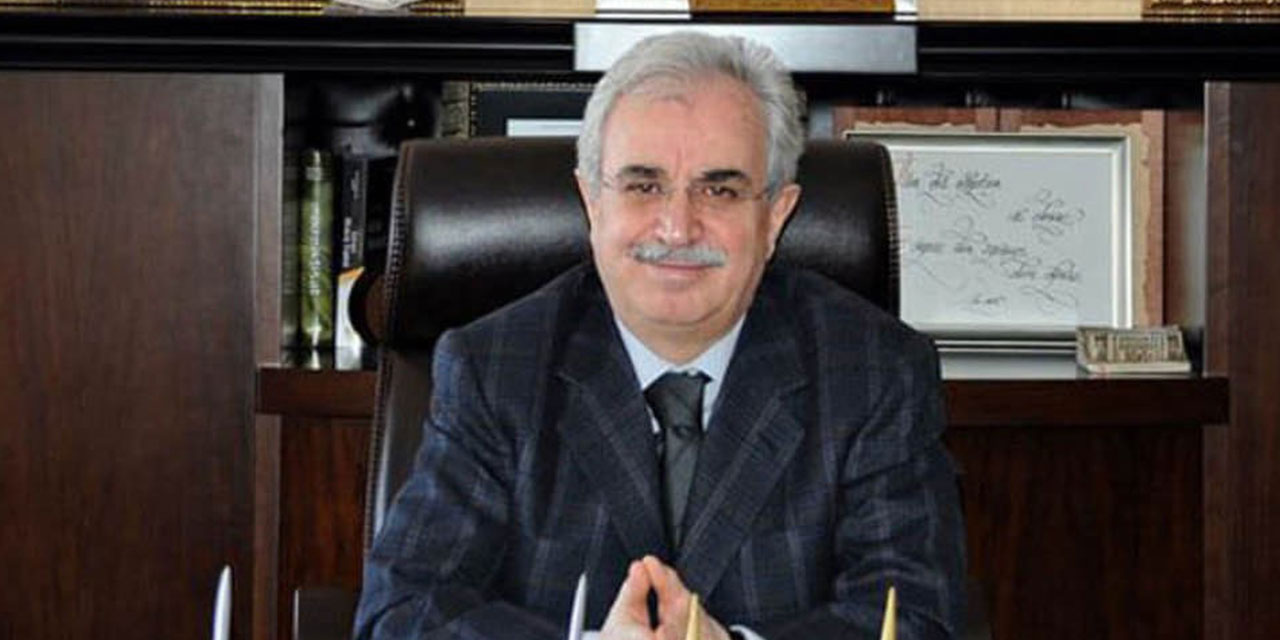 Prof. Dr. Muammer Yaylalı kalbine yenik düştü