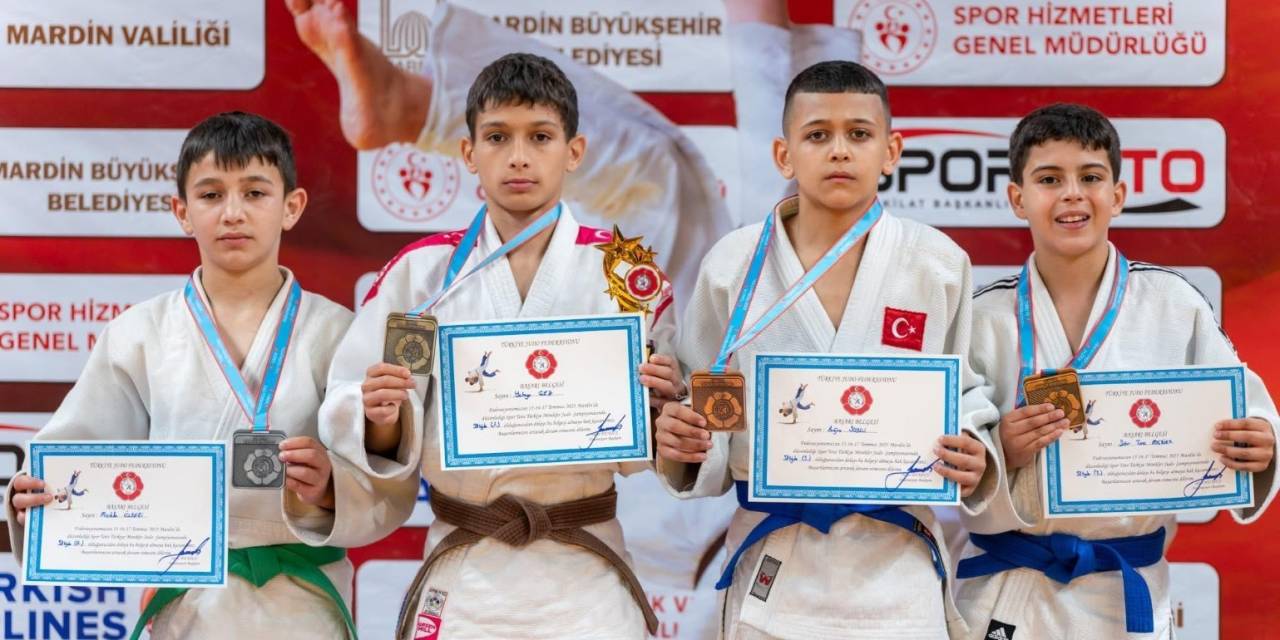 Yunusemreli Judocular Mardin’den Başarıyla Döndü