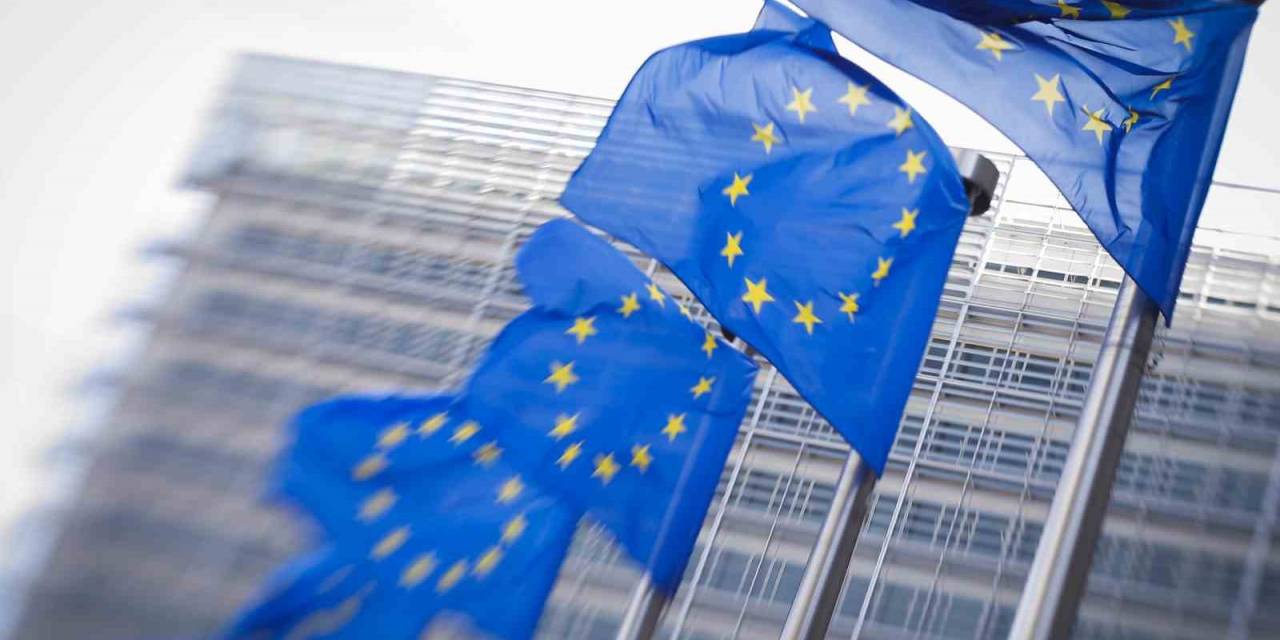 Ab Komisyonu, Türk Vatandaşlarına Çok Girişli Schengen Vizelerini Kolaylaştırıyor