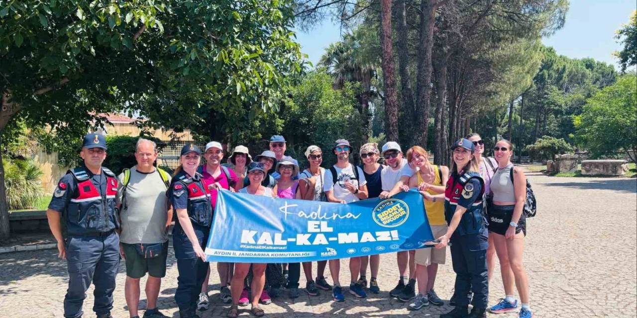 Afrodisias Antik Kenti Ziyaretçilerine Jandarmadan Bilgilendirme