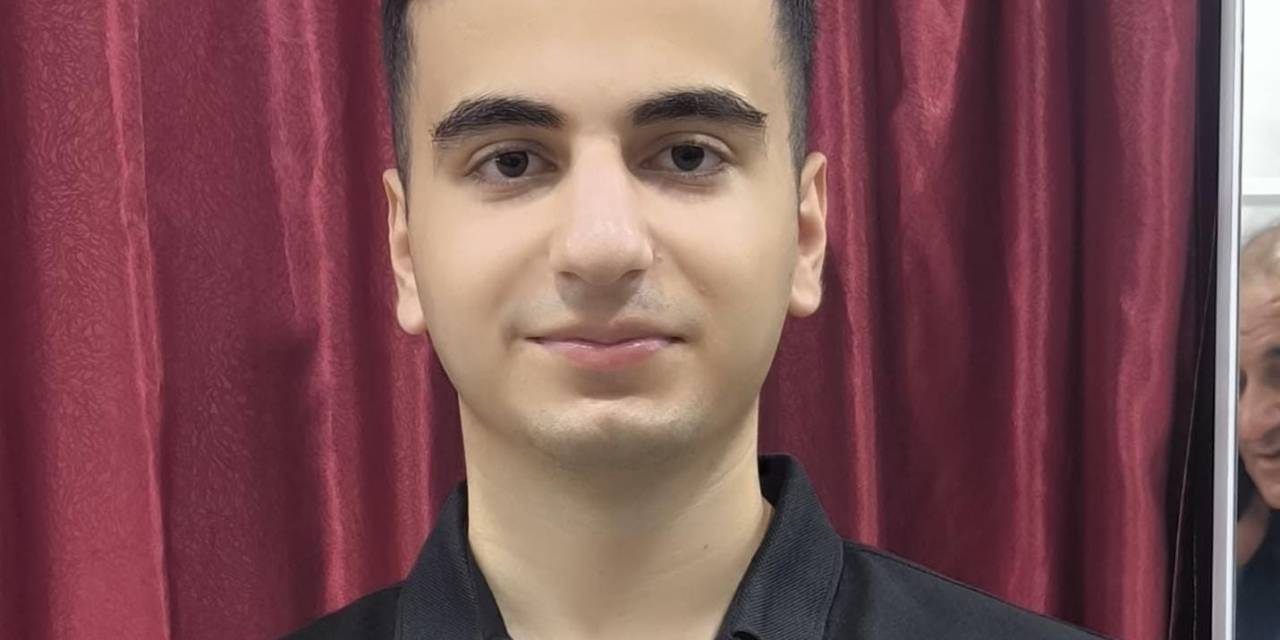 Ağrı Hüseyin Celal Yardımcı Fen Lisesi Öğrencisi Yks’de Türkiye Birinciliği Elde Etti