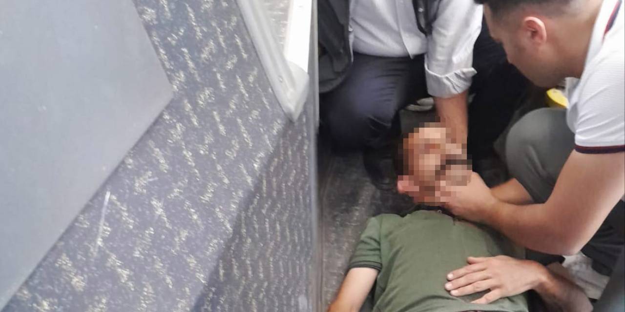 Ağrı’da Epilepsi Nöbeti Geçiren Yolcu Halk Otobüsüyle Hastaneye Ulaştırıldı