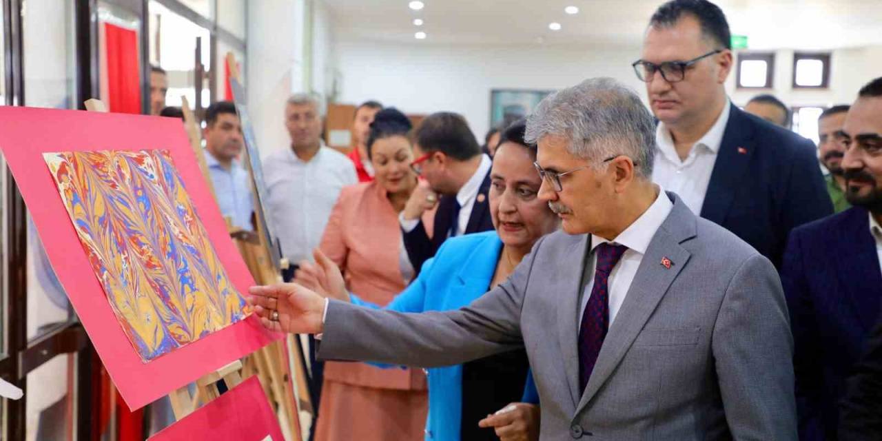 Niğde’de İşitme Engelli Vatandaşlar Hünerlerini Sergiledi