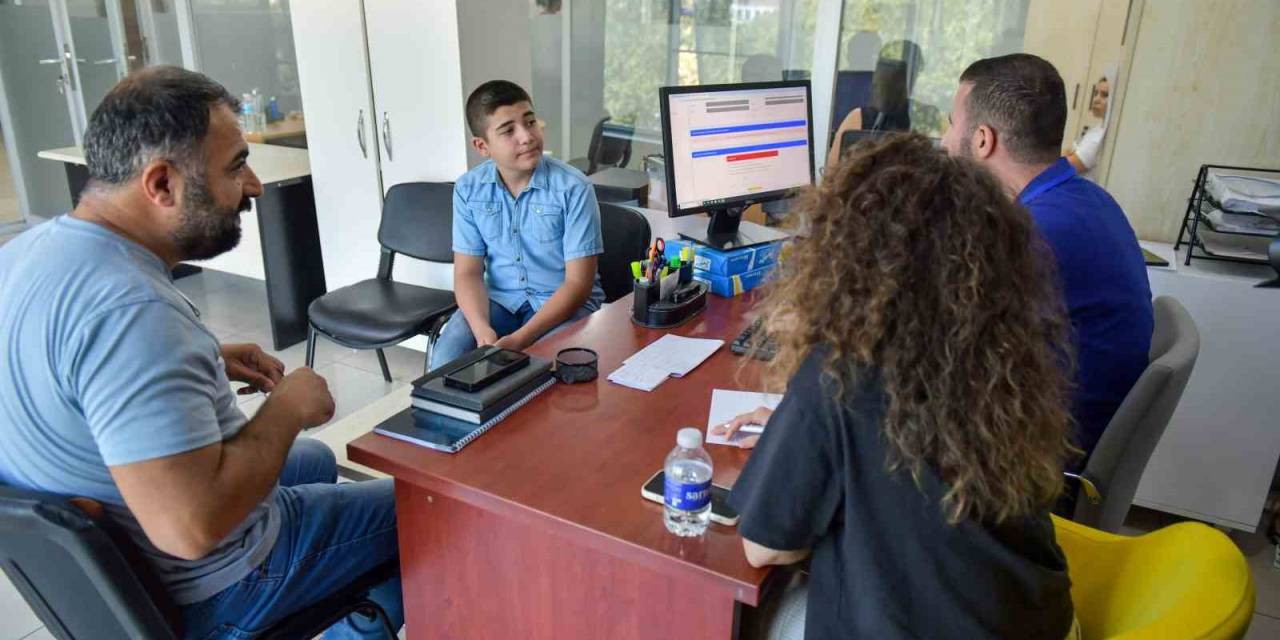 Esenyurt Belediyesi’nden Lgs Tercih Desteği
