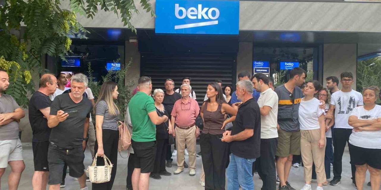Beyaz Eşya Alışverişi Yapan Onlarca Vatandaş Mağdur: Mağaza Kapalı, Ürünler Ortada Yok