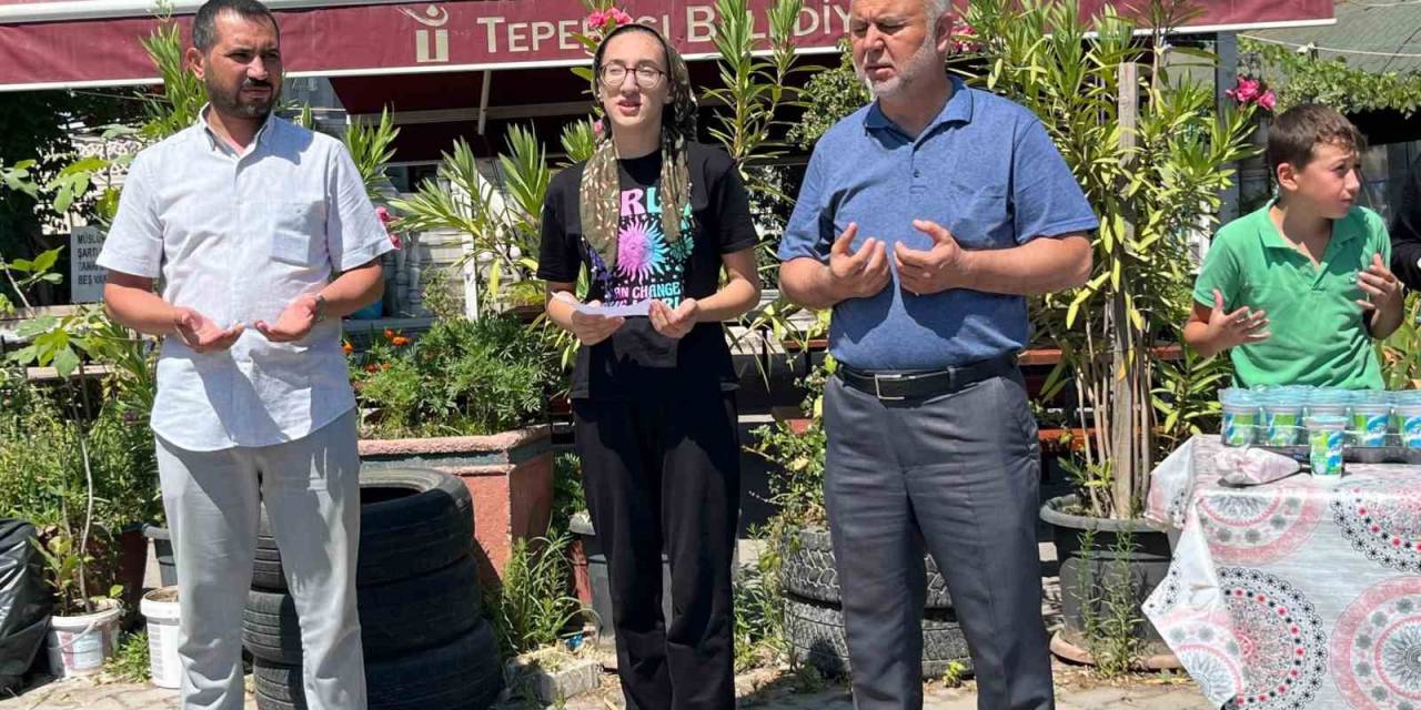 Vefat Eden Oğlu İçin Kur’an Kursu Öğrencilerine İkramda Bulundu