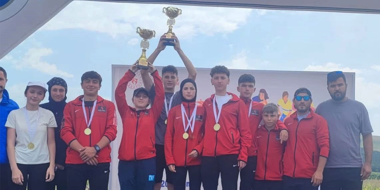 Rize Kayak Takımı Anadolu Yıldızlar Ligi Türkiye Şampiyonu!