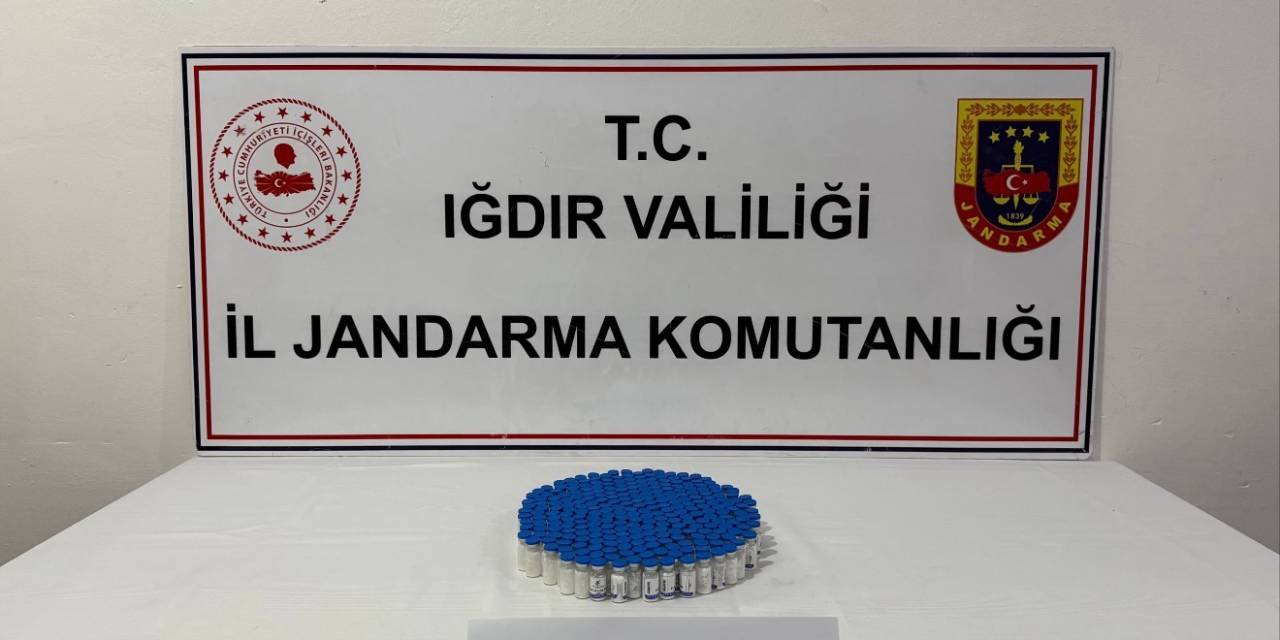 Iğdır’da Kaçak Sigara Ve Botoks Operasyonu: 4 Gözaltı