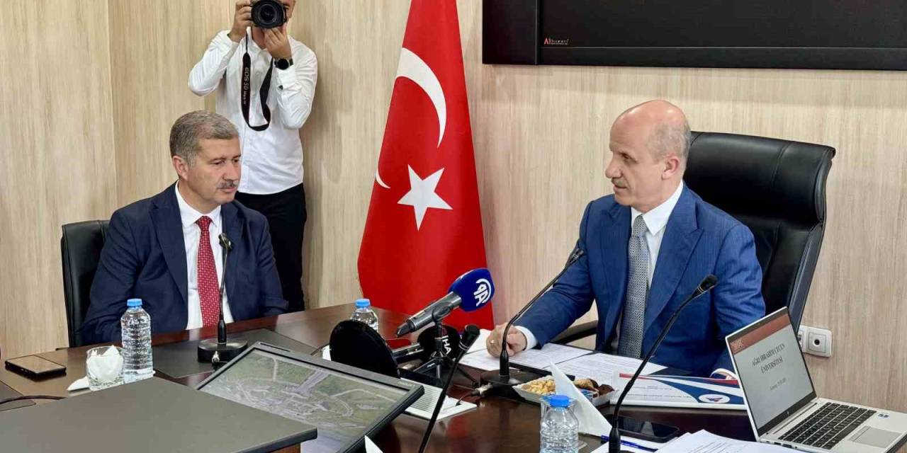 YÖK Başkanı Özvar: "Şehit Yakınlarına Yüksek Lisans Ve Doktora Kontenjanı Geliyor"