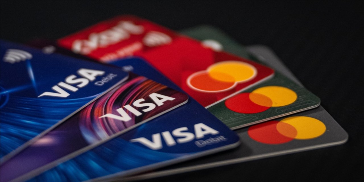 Merkez Bankası kredi kartı faiz oranlarını düşürdü