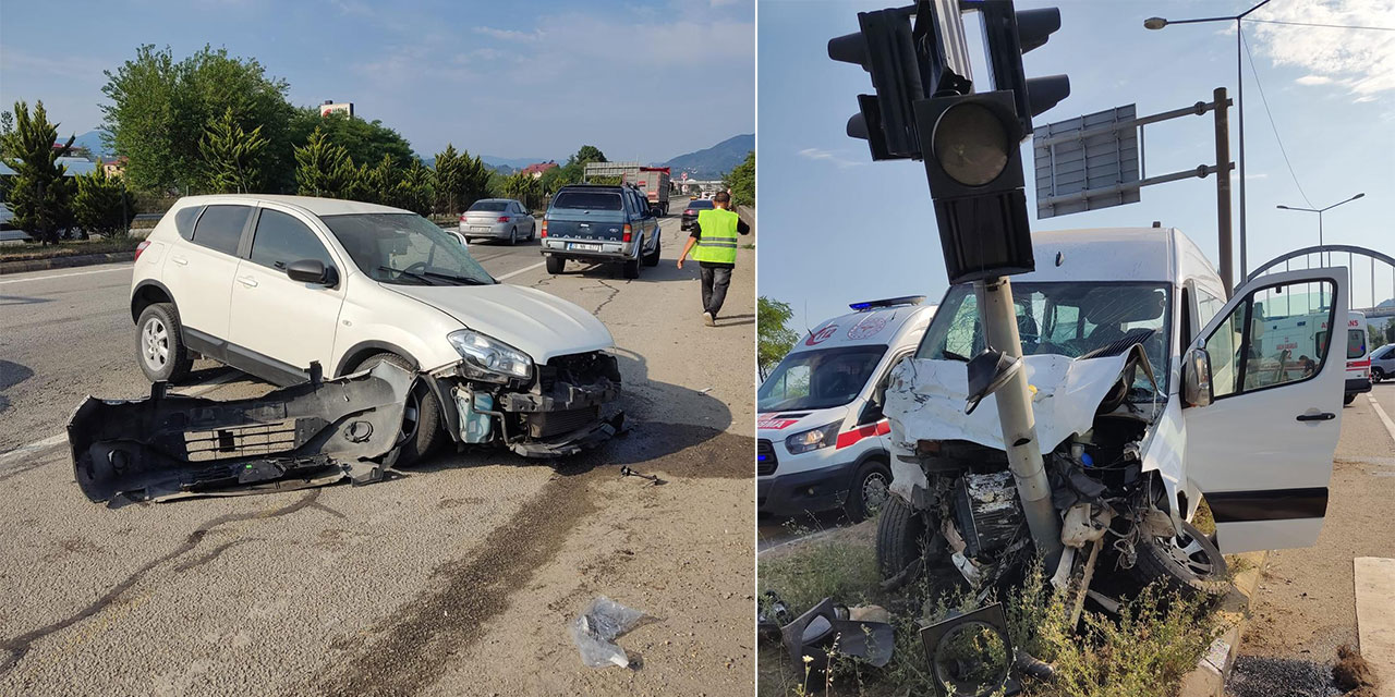 Karadeniz Sahil Yolu'nda minibüs ile otomobilin çarpıştığı kazada 13 yaralı