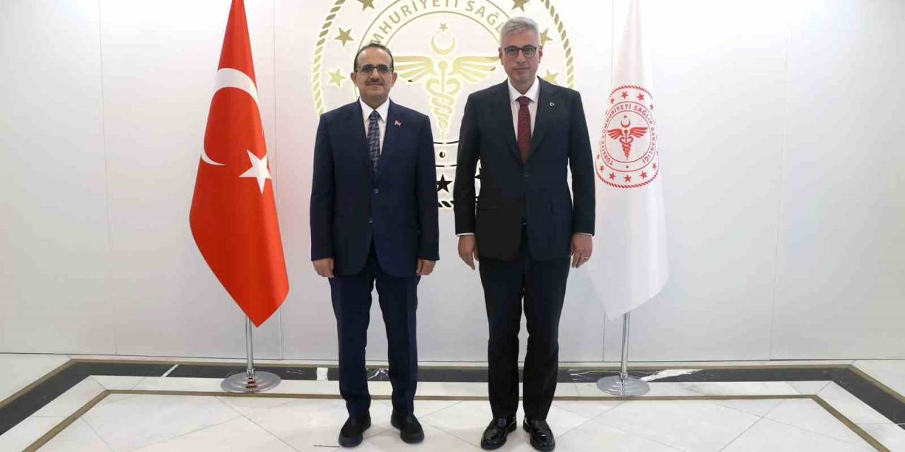 Bakan Memişoğlu, Yemen Sağlık Bakanı Bahaibah İle Görüştü