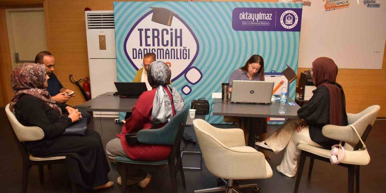 Yıldırım’da Gençlere Ücretsiz Tercih Danışmanlığı
