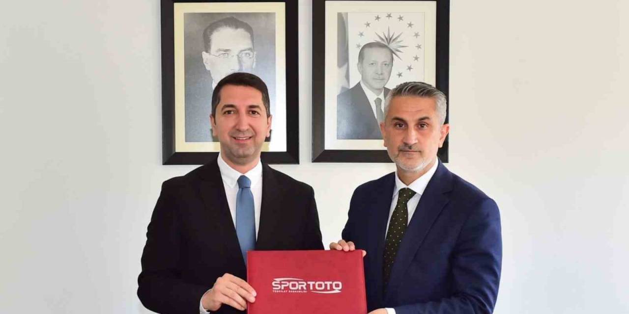 Elazığ’a 8 Yeni Futbol Sahası Yapılacak
