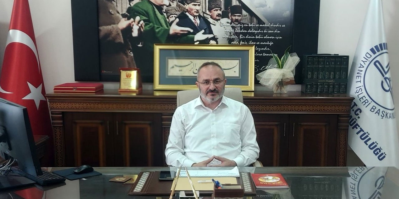 Ardeşen İlçe Müftüsü İbrahim Görmüş, görevine başladı
